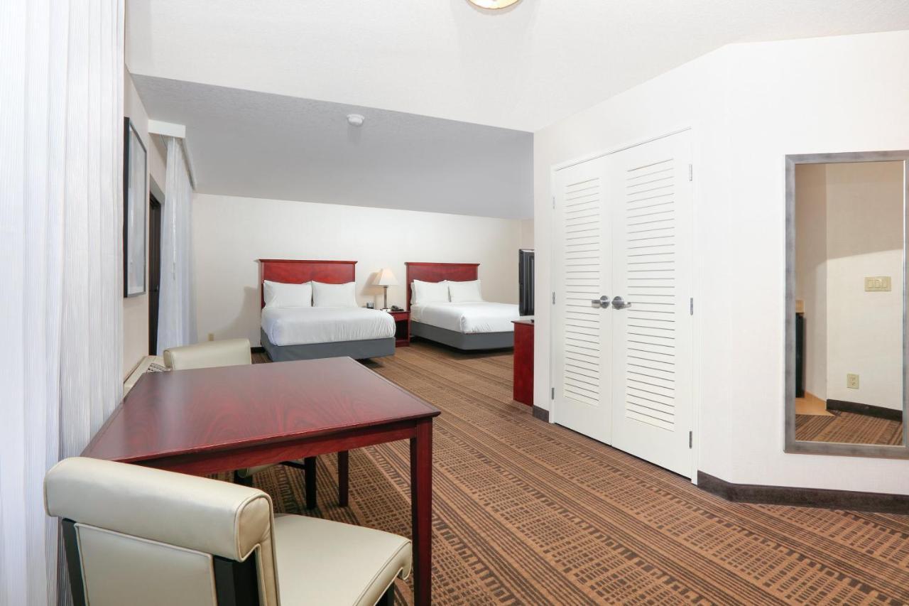 Holiday Inn & Suites Santa Maria By Ihg Eksteriør billede