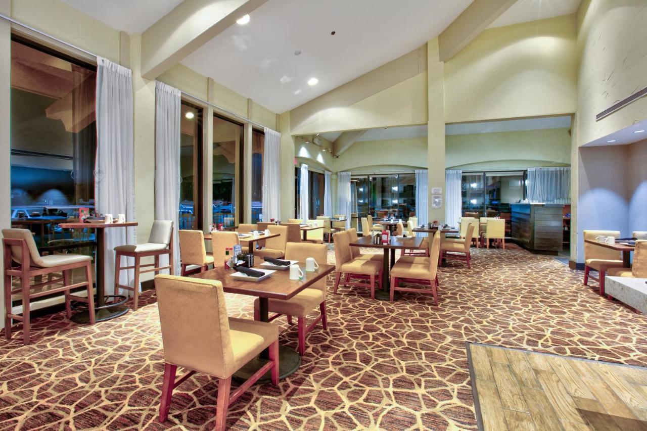 Holiday Inn & Suites Santa Maria By Ihg Eksteriør billede