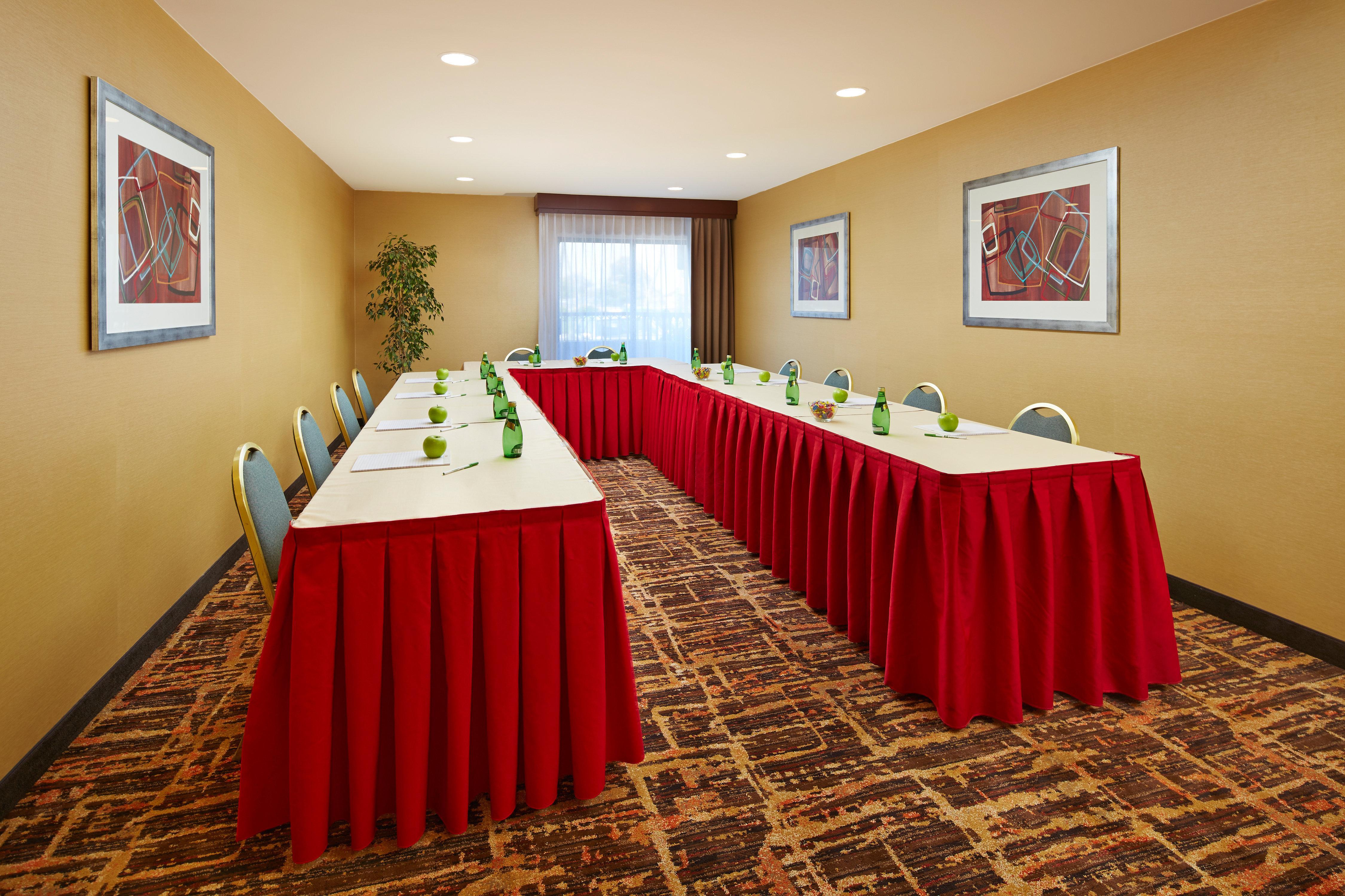 Holiday Inn & Suites Santa Maria By Ihg Eksteriør billede