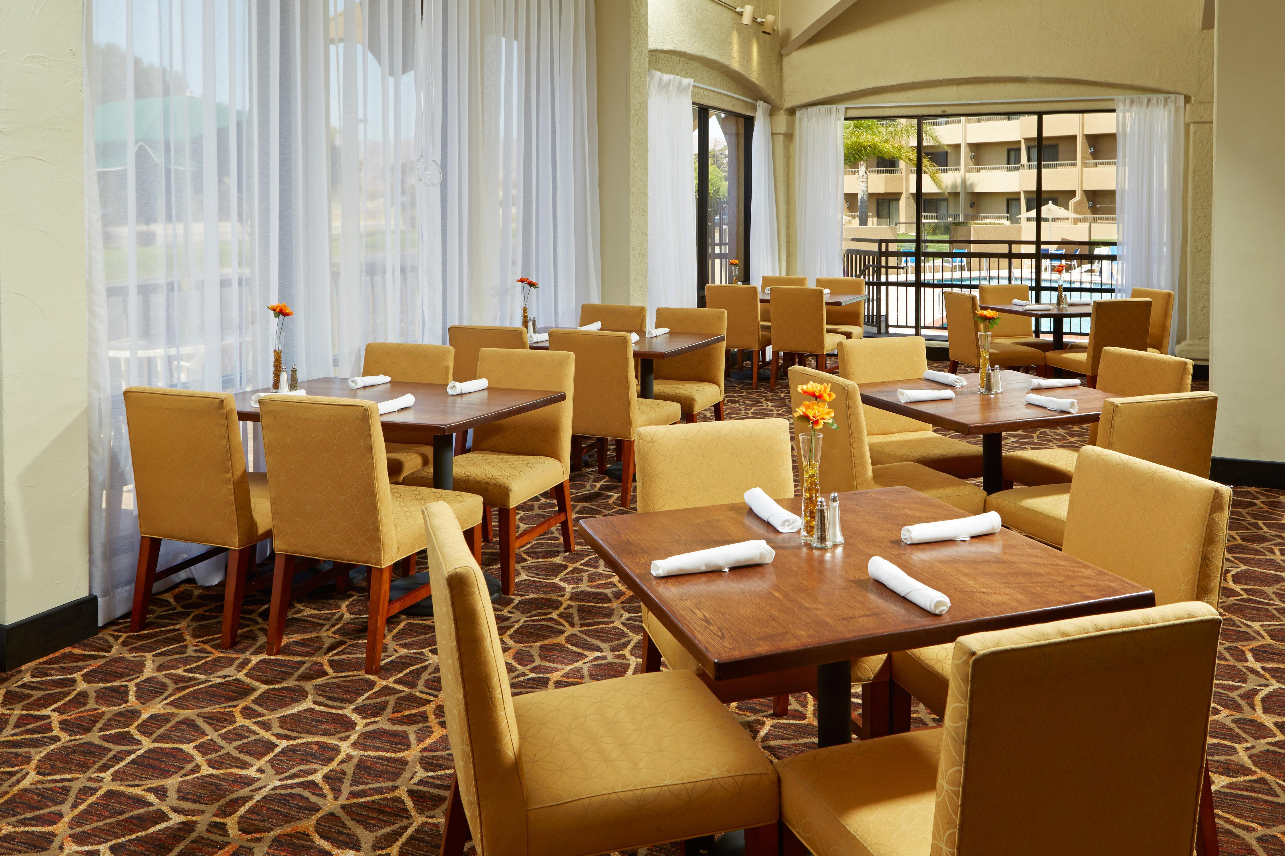 Holiday Inn & Suites Santa Maria By Ihg Eksteriør billede