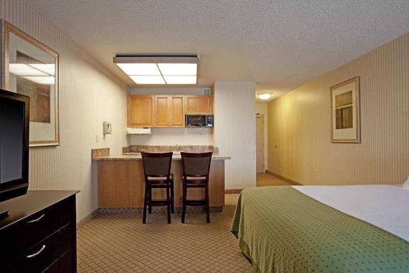 Holiday Inn & Suites Santa Maria By Ihg Værelse billede